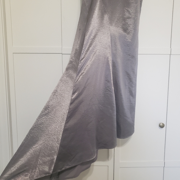 SOLD Banana Republic Heritage Silver Asymmetrical Slip Dress size 8 - Picture 2 of 9